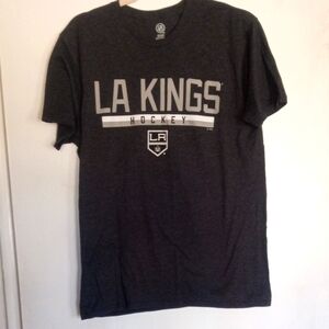 LA Kings Hockey Men's Gray T-Shirt Size Medium Never Worn